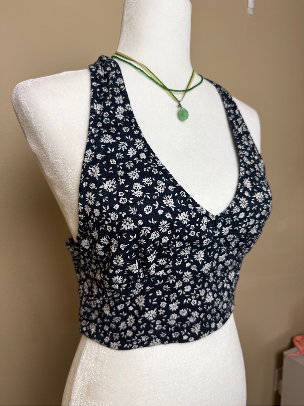 American Eagle Halter Top Size Small - Picture 3 of 9